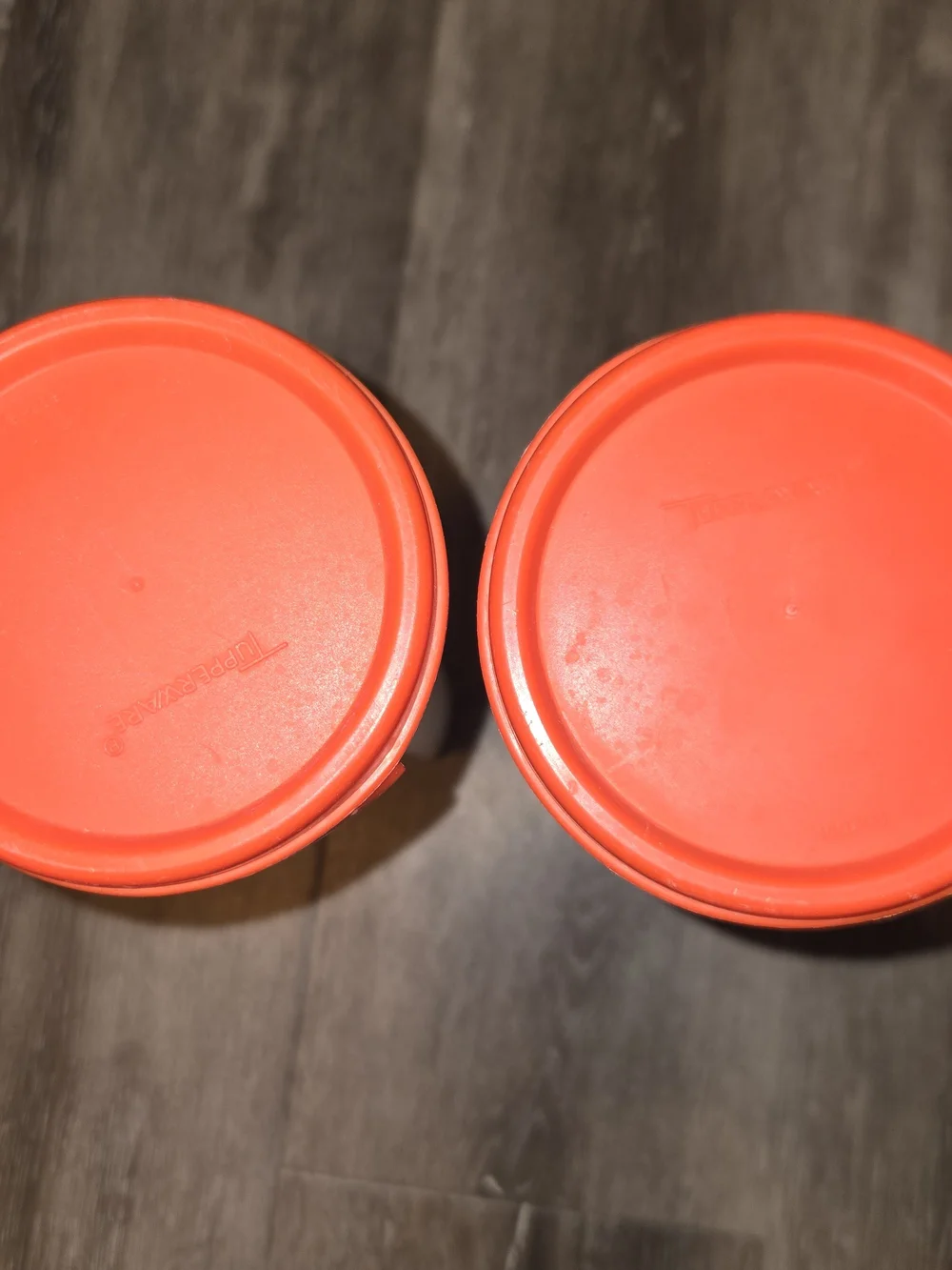Vintage Tupperware 1661-1 Container w/ Lid - 1.1 Liters   4 3/4 Cups